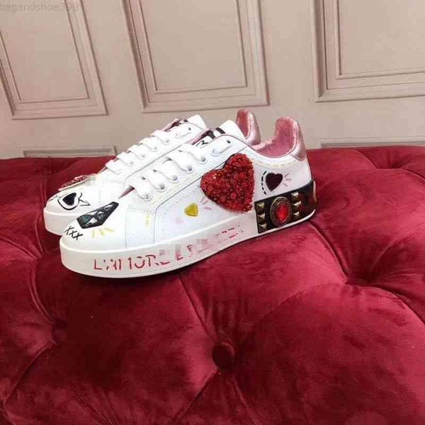 shoes 2022 designer mens casual fashion genuine leather luxury trainers em6428-012 sneakers dgs''dolc''gabbanas nzi
shoes 2022 designer mens casual fashion genuine leather luxury trainers em6428-012 sneakers dgs''dolc''gabbanas nzi