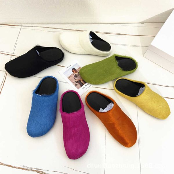 2023 fashion fur slippers closed toe horse hair slides fussbett slide slip on flat mules shoes woman men casual plush shoes clogs logo shoes, Black
2023 fashion fur slippers closed toe horse hair slides fussbett slide slip on flat mules shoes woman men casual plush shoes clogs logo shoes, Black