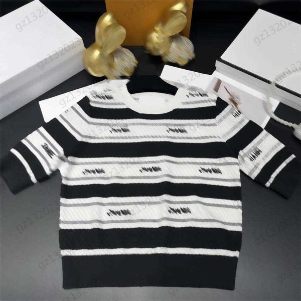 fashion t-shirts classic color matching striped letter print round neck pullover tee custom button decoration shoulder spring summer styles, White
fashion t-shirts classic color matching striped letter print round neck pullover tee custom button decoration shoulder spring summer styles, White