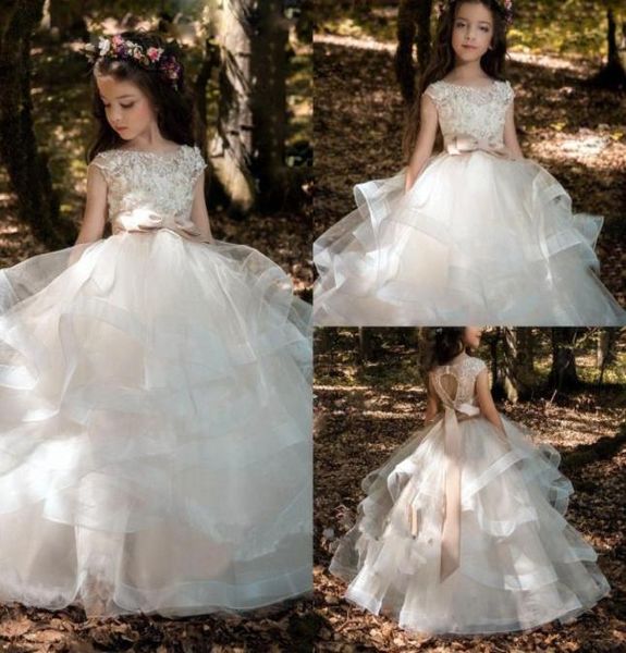 flower girls dresses for weddings sheer jewel neck lace applique big bow sweep train tulle birthday children pageant gowns5209924, White;blue
flower girls dresses for weddings sheer jewel neck lace applique big bow sweep train tulle birthday children pageant gowns5209924, White;blue