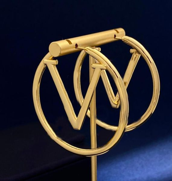 designer gold hoops earrings luxury jewelry big circle rings ladies love earring womens ear studs with letter earrings 5cm ohrring2934110, Golden
designer gold hoops earrings luxury jewelry big circle rings ladies love earring womens ear studs with letter earrings 5cm ohrring2934110, Golden