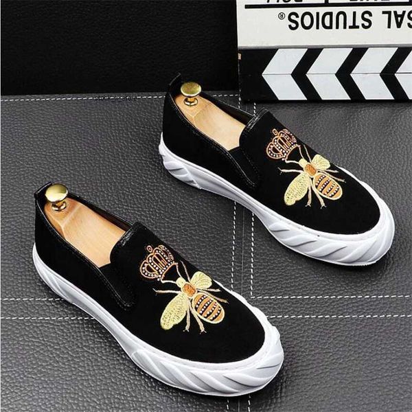 casual shoes new style men's shoes men's flats fashion casual men shoes handmade moccasins shoes for male, Black
casual shoes new style men's shoes men's flats fashion casual men shoes handmade moccasins shoes for male, Black
