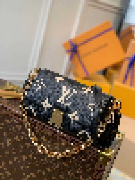 luxury quality brand designer other bags favorite m45859 m45836 m45813 letter handbags shoulder messenger bag 8gz2, Black;white
luxury quality brand designer other bags favorite m45859 m45836 m45813 letter handbags shoulder messenger bag 8gz2, Black;white