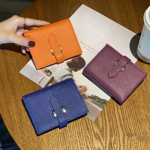 designer short style wallets leather coin purse card bag 2023 women's new fashion two fold drawstring purse high-quality leather brand, Red;black
designer short style wallets leather coin purse card bag 2023 women's new fashion two fold drawstring purse high-quality leather brand, Red;black