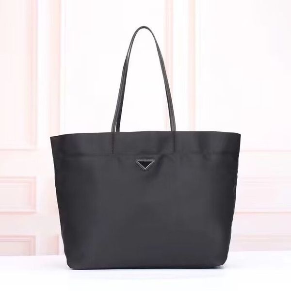 women's designer shopping bag fashion large capacity waterproof nylon leather handle shoulder bag show party wedding beach mommy bag
women's designer shopping bag fashion large capacity waterproof nylon leather handle shoulder bag show party wedding beach mommy bag