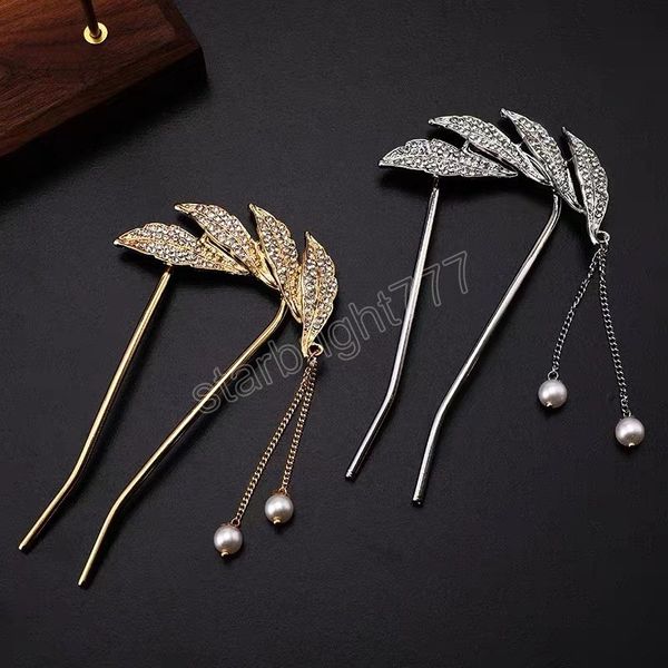 fashion hair stick women hair clips metal pearl rhinestones u shape hairclip girls leaf hair accessories, Slivery;white
fashion hair stick women hair clips metal pearl rhinestones u shape hairclip girls leaf hair accessories, Slivery;white