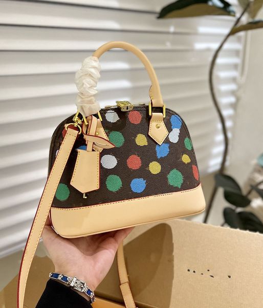 designers alma bb pm shell bag womens retiro handbags monograms purse flower shoulder luxurious bags lock crossbody totes designer handbags
designers alma bb pm shell bag womens retiro handbags monograms purse flower shoulder luxurious bags lock crossbody totes designer handbags