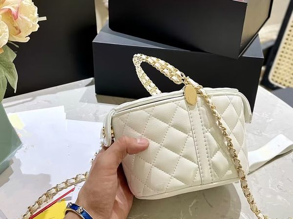 women designer mini cosmetics bags cross body bag crossbody make up makeup bags classic fashion advanced metal chain
women designer mini cosmetics bags cross body bag crossbody make up makeup bags classic fashion advanced metal chain