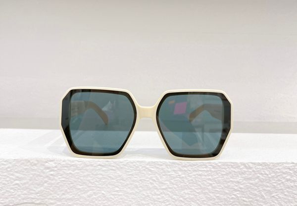 men sunglasses for women latest selling fashion sun glasses mens sunglass gafas de sol glass uv400 lens with random matching box 145s, White;black
men sunglasses for women latest selling fashion sun glasses mens sunglass gafas de sol glass uv400 lens with random matching box 145s, White;black