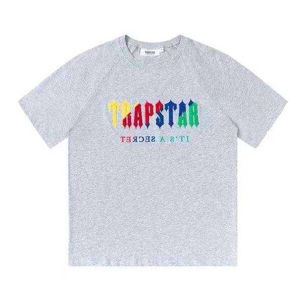 11 styles mens t-shirts trapstar t shirt designer shirts print letter luxury blacks and whites grey rainbow color summer sports fashion shor, Gray
11 styles mens t-shirts trapstar t shirt designer shirts print letter luxury blacks and whites grey rainbow color summer sports fashion shor, Gray