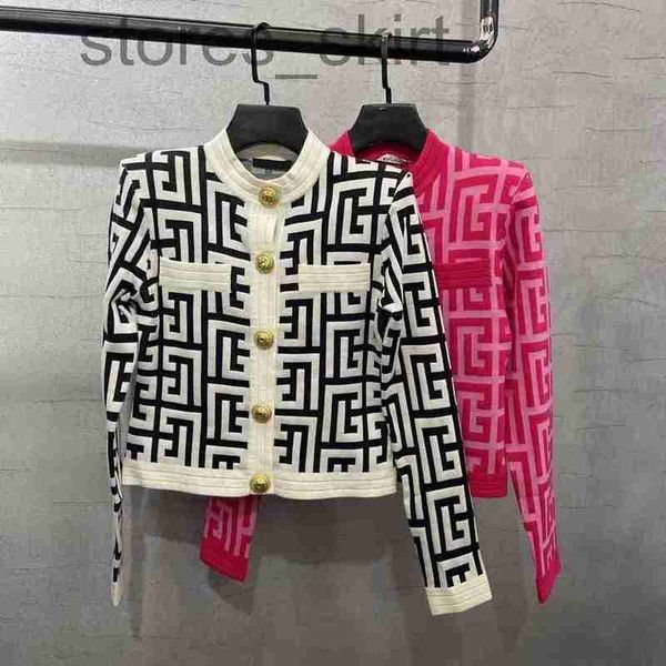 women's sweaters designer2022 paris autumn black white sweaters single-row metal button slim o-neck short tfzi, White;black
women's sweaters designer2022 paris autumn black white sweaters single-row metal button slim o-neck short tfzi, White;black