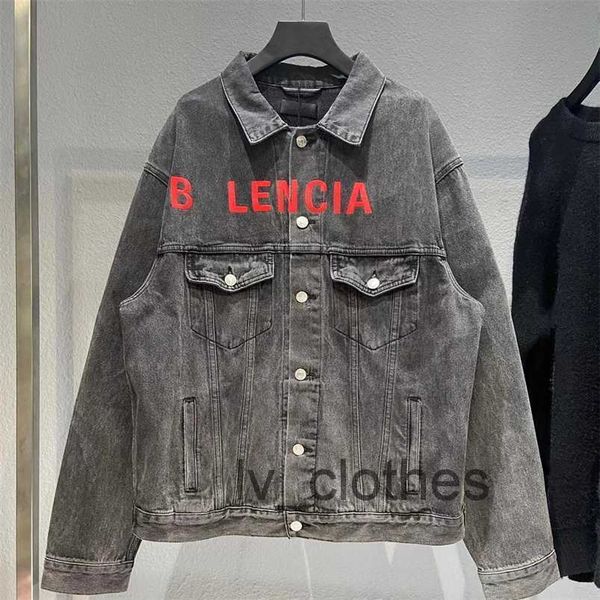 men's jackets designer balenciga denim coats fashion version of fashion brand paris b home front embroidered long sleeve jeans coat men, Black;brown
men's jackets designer balenciga denim coats fashion version of fashion brand paris b home front embroidered long sleeve jeans coat men, Black;brown