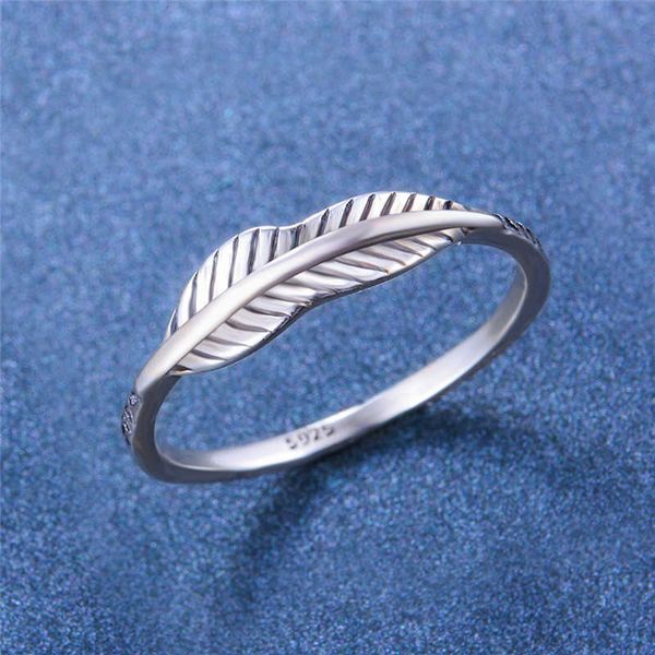 band rings minimalist 925 sterling silver party ring classic female small leaf finger ring unique style promise wedding rings for women aa23
band rings minimalist 925 sterling silver party ring classic female small leaf finger ring unique style promise wedding rings for women aa23