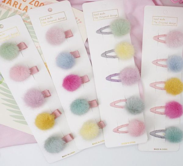 5pcs lovely girls pompom hairpins with small soft fur mini ball gripper hairball pom hairclips children hair accessories 1010 x27156250, Slivery;white
5pcs lovely girls pompom hairpins with small soft fur mini ball gripper hairball pom hairclips children hair accessories 1010 x27156250, Slivery;white
