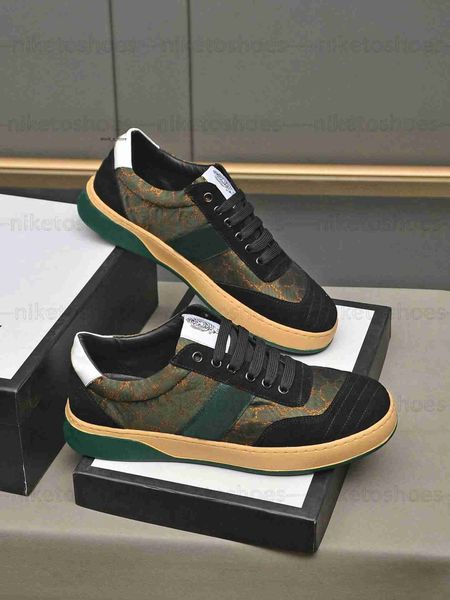 three striped shoes double g retro sneakers low designer shoes brown green black knit bee running shoes non-slip men's and women's
three striped shoes double g retro sneakers low designer shoes brown green black knit bee running shoes non-slip men's and women's