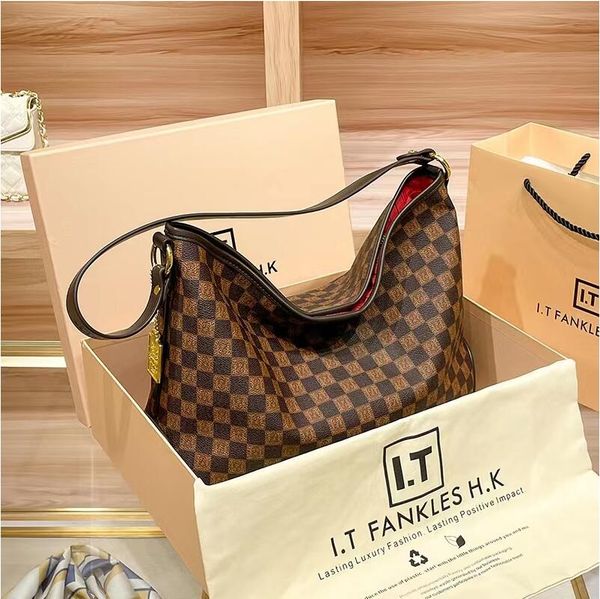 women bag luxury handbags designer 3a high-capacity shoulder bag ladies messenger bag fashion classic wallet clutch soft leather shopping ba
women bag luxury handbags designer 3a high-capacity shoulder bag ladies messenger bag fashion classic wallet clutch soft leather shopping ba