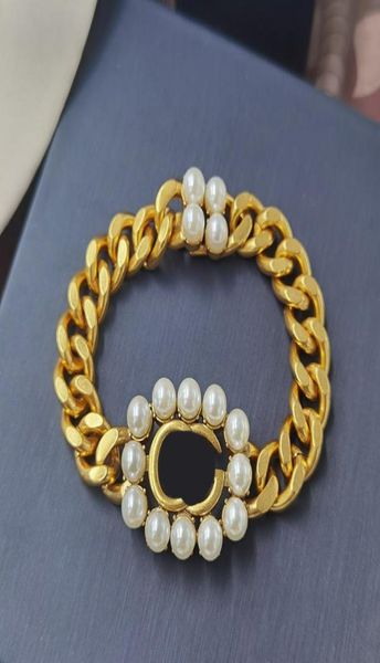 vintage pearl ornament necklaces fashion letter designer bracelets women street style pendant studs personality charm brooches7526879, Golden;silver
vintage pearl ornament necklaces fashion letter designer bracelets women street style pendant studs personality charm brooches7526879, Golden;silver