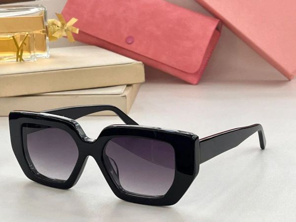 designers sunglasses new 2023 women mens summer style ultraviolet plate square frame glasses random womens mens sunglasses, White;black
designers sunglasses new 2023 women mens summer style ultraviolet plate square frame glasses random womens mens sunglasses, White;black