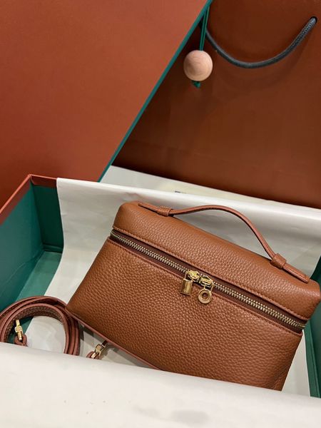 shoulder 2023 womens bags fashion extra pocket l19 genuine leather loro piana designer two way zipper handbags
shoulder 2023 womens bags fashion extra pocket l19 genuine leather loro piana designer two way zipper handbags