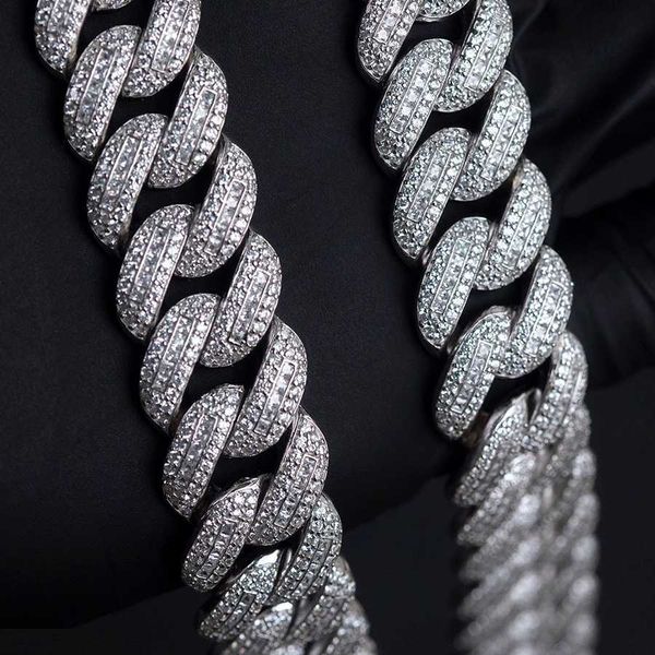 factory customize iced out bling pave 5a cz hip hop chunky wide cuban link chain for men, Silver
factory customize iced out bling pave 5a cz hip hop chunky wide cuban link chain for men, Silver