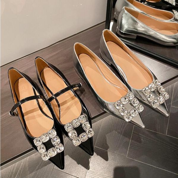 silver black buckle strap mary jane shoes low heel fashion low heel womens dress shoes
silver black buckle strap mary jane shoes low heel fashion low heel womens dress shoes