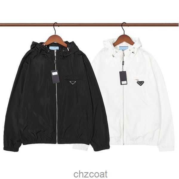 thin jacket fashion windbreaker mens jacket coats with letters inverted triangle men women waterproof coat spring autumn clothes jackets out, Black;brown
thin jacket fashion windbreaker mens jacket coats with letters inverted triangle men women waterproof coat spring autumn clothes jackets out, Black;brown