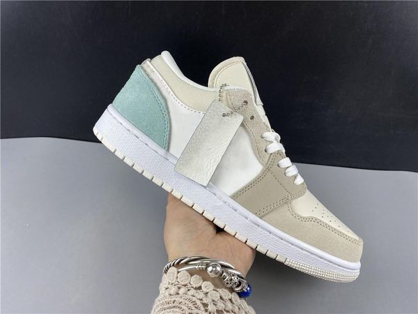 2023 basketball shoes special edition jumpman 1 low paris white sky grey football grey i fashion sport zapatos sneakers ship with box
2023 basketball shoes special edition jumpman 1 low paris white sky grey football grey i fashion sport zapatos sneakers ship with box