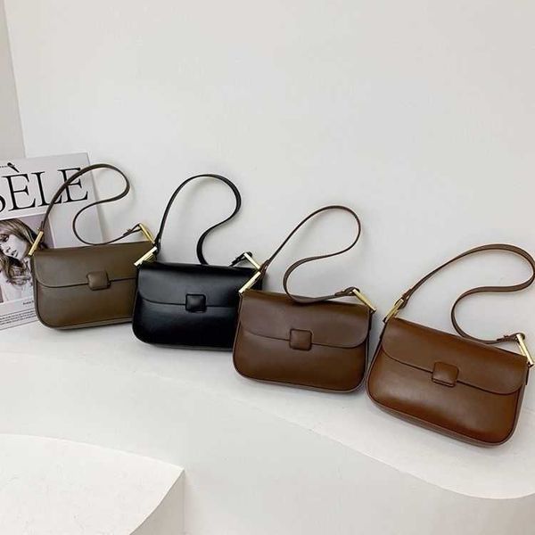 designer bag small design fluffy buckle underarm bag single shoulder crossbody bag 2023 new high-end bubble buckle fashionable small square
designer bag small design fluffy buckle underarm bag single shoulder crossbody bag 2023 new high-end bubble buckle fashionable small square