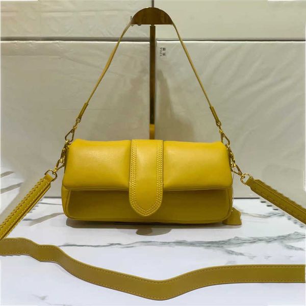 fluffy designer bag women genuine leather underarm purse sense jac head layer cowhide bag lady luxurys handbags 230224
fluffy designer bag women genuine leather underarm purse sense jac head layer cowhide bag lady luxurys handbags 230224