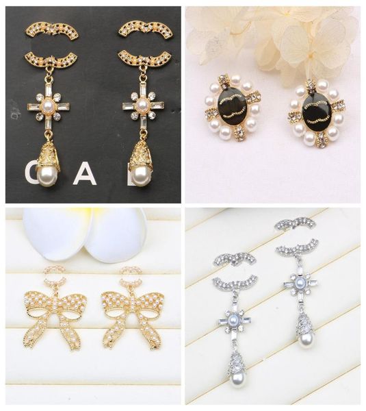 2colors 18k gold plated designer earrings ear stud brand designers geometry letters earring classical women crystal wedding party 7674253, Golden;silver
2colors 18k gold plated designer earrings ear stud brand designers geometry letters earring classical women crystal wedding party 7674253, Golden;silver