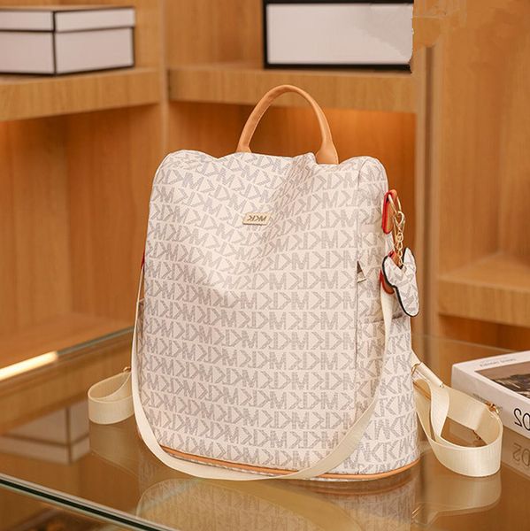 factory wholesale ladies shoulder bags 2 colors college wind contrast leather student bag double zipper decorative fashion backpack retro le
factory wholesale ladies shoulder bags 2 colors college wind contrast leather student bag double zipper decorative fashion backpack retro le