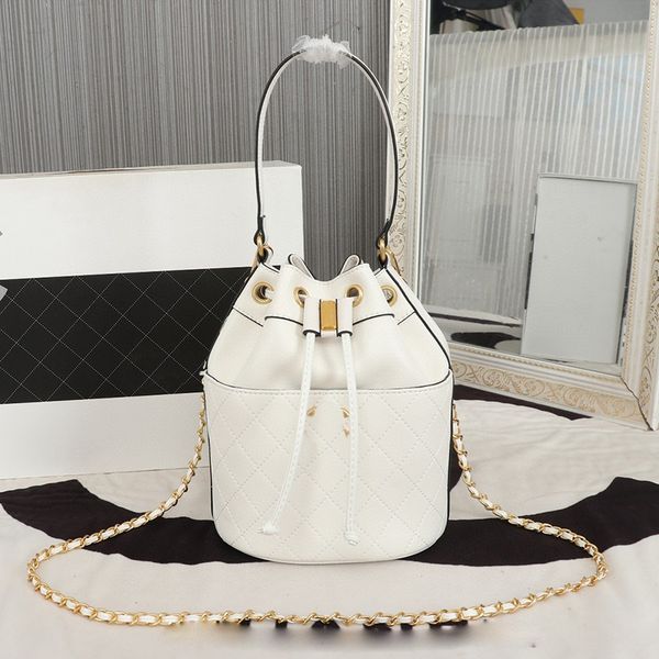cowhide handbag luxury designer bucket bag women's shoulder crossbody bag ringer wallet fashion contraction pocket opening messenger ba
cowhide handbag luxury designer bucket bag women's shoulder crossbody bag ringer wallet fashion contraction pocket opening messenger ba