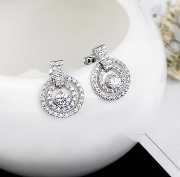 fashion simple vintage round crystal stud earrings for women famous brands zircon earring jewelry gift4099493, Golden;silver
fashion simple vintage round crystal stud earrings for women famous brands zircon earring jewelry gift4099493, Golden;silver