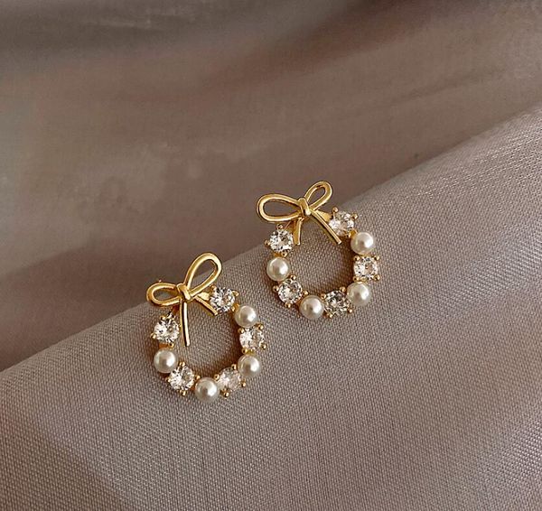 the latest pearl butterfly earrings luxury beautiful earrings women's wedding jewelry earrings gift, White
the latest pearl butterfly earrings luxury beautiful earrings women's wedding jewelry earrings gift, White