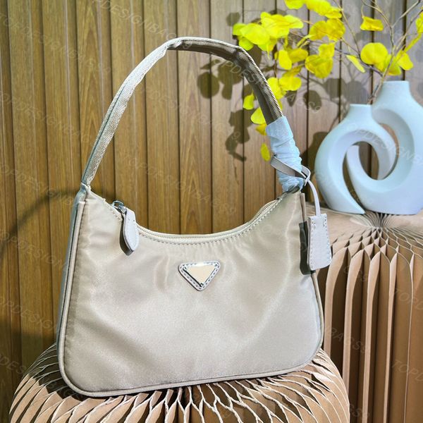 new designer bag for women hobo handbag fashion totes bags lady luxury handbags nylon classic hobo underarm hand bag
new designer bag for women hobo handbag fashion totes bags lady luxury handbags nylon classic hobo underarm hand bag