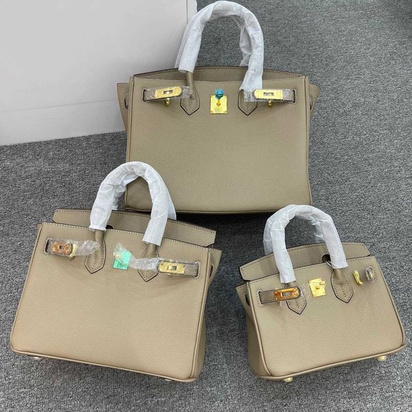 tote birkin genuine leather bag h's new togo leather portable shoulder bag large capacity leather women's bag with logo
tote birkin genuine leather bag h's new togo leather portable shoulder bag large capacity leather women's bag with logo