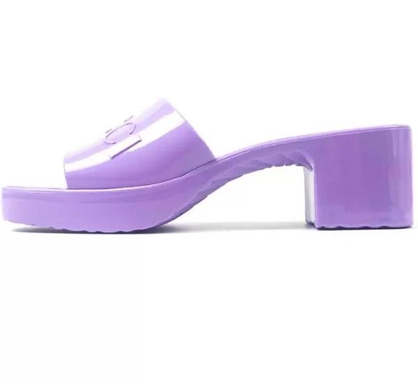 fashion women slippers chunky rubber slippers jelly sandals high heels sandal summer thick bottom slipper beach slides alphabet candy colors, Black
fashion women slippers chunky rubber slippers jelly sandals high heels sandal summer thick bottom slipper beach slides alphabet candy colors, Black
