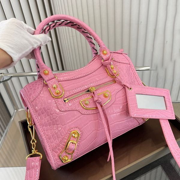 fashion locomotive bags designer bag cool girl crossbody tote bag luxurys shoulder handbag women purse classic handle bags luxury duffle bac
fashion locomotive bags designer bag cool girl crossbody tote bag luxurys shoulder handbag women purse classic handle bags luxury duffle bac