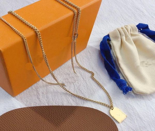 luxury noble silver plated necklace fashion design letter necklace girl for designer jewelry long chain popular brand gift selecti9769612
luxury noble silver plated necklace fashion design letter necklace girl for designer jewelry long chain popular brand gift selecti9769612