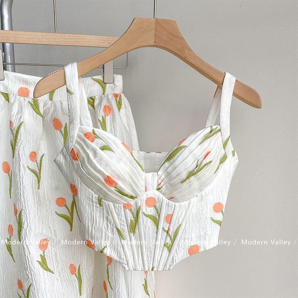 camisoles tanks fashion flower print tank women's backless cut tank high waist a-line ski ol set spring/summer 230412, Black;white
camisoles tanks fashion flower print tank women's backless cut tank high waist a-line ski ol set spring/summer 230412, Black;white