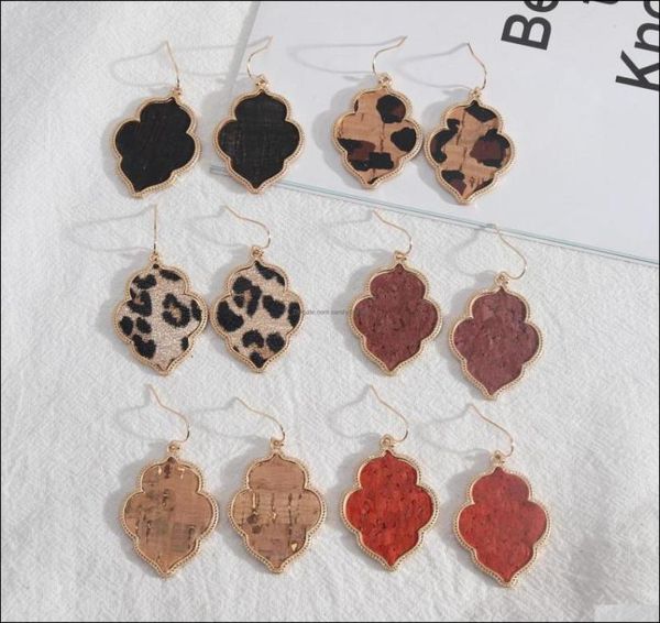 charm flower hexagon leopard wood grain pattern pu leather charms earrings gold color dangle brincos pendientes fashion dh209760127, Golden
charm flower hexagon leopard wood grain pattern pu leather charms earrings gold color dangle brincos pendientes fashion dh209760127, Golden