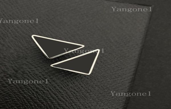 2021 charm fashion hip hop stud earring for men women letter earrings party wedding lovers gift engagement jewelry bride3387023, Golden;silver
2021 charm fashion hip hop stud earring for men women letter earrings party wedding lovers gift engagement jewelry bride3387023, Golden;silver