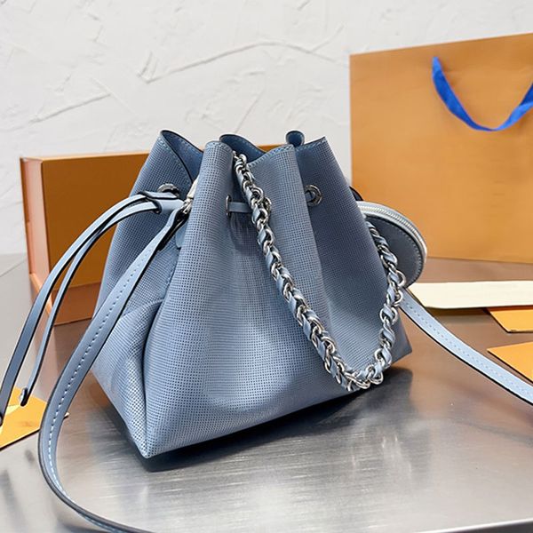 cowhide crossbody bag chains shoulder bags totes handbag string women purse large capacity chain hardware detachable strap magnetic hasp clo
cowhide crossbody bag chains shoulder bags totes handbag string women purse large capacity chain hardware detachable strap magnetic hasp clo