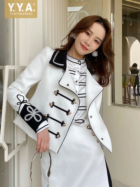 two piece dress british style office ladies white suit jacket skirt set slim fit designer a line women matching 230411
two piece dress british style office ladies white suit jacket skirt set slim fit designer a line women matching 230411