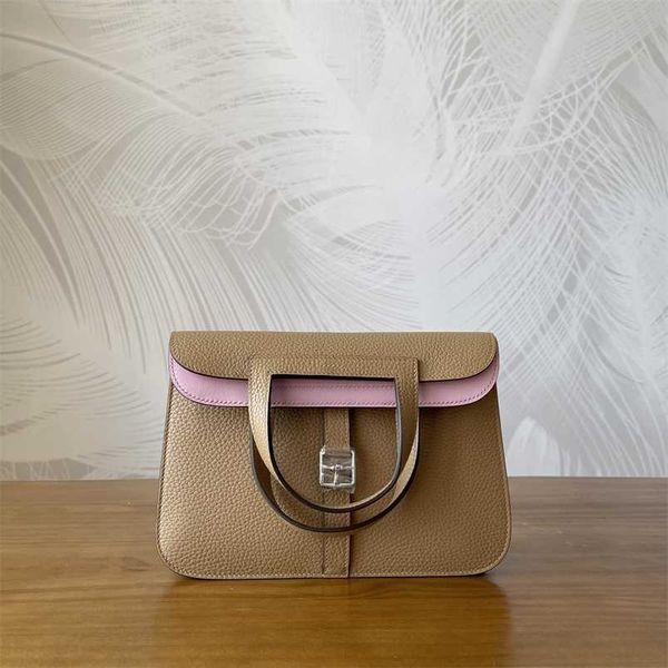 halzan h erms designer handbag handmade wax thread handheld one shoulder cross shoulder hazan womensb agt cc owhide0 mc ombinationx 9s addle
halzan h erms designer handbag handmade wax thread handheld one shoulder cross shoulder hazan womensb agt cc owhide0 mc ombinationx 9s addle