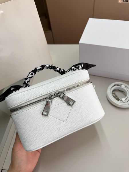 designer women's bag luxury brand leather makeup trunk bags cross body shoulder bag design for women handbags accommodate business trav
designer women's bag luxury brand leather makeup trunk bags cross body shoulder bag design for women handbags accommodate business trav