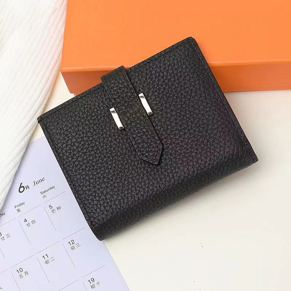 designer wallet coin purse 2023 new multi-card card bag high-quality leather ultra-thin money clip classic multifunctional folding wallet st, Red;black
designer wallet coin purse 2023 new multi-card card bag high-quality leather ultra-thin money clip classic multifunctional folding wallet st, Red;black