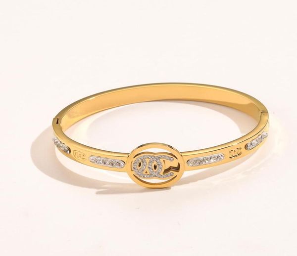 2022 new fashionable bracelets women bangle luxury designer jewelry crystal 18k gold plated stainless steel lovers gift bangles me1717344, Black
2022 new fashionable bracelets women bangle luxury designer jewelry crystal 18k gold plated stainless steel lovers gift bangles me1717344, Black