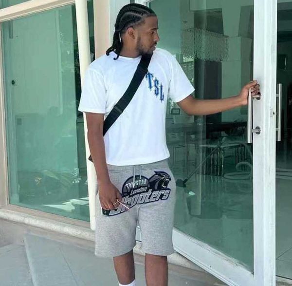 summer short sleeve t shirt mens shorts suit trapstar designer tshirt american hip hop sweatshirt cotton tshirt pants set oversize pullovers, Gray
summer short sleeve t shirt mens shorts suit trapstar designer tshirt american hip hop sweatshirt cotton tshirt pants set oversize pullovers, Gray