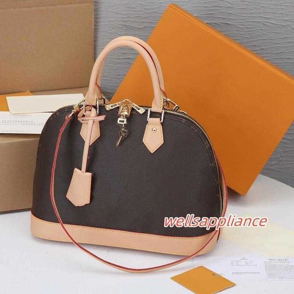 2022 with lock tag 25cm fashion women shoulder bags chain messenger bag leather handbags shell purse cosmetic crossbody bags totes hh, Black
2022 with lock tag 25cm fashion women shoulder bags chain messenger bag leather handbags shell purse cosmetic crossbody bags totes hh, Black